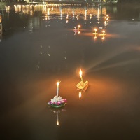 LoyKrathong.jpg